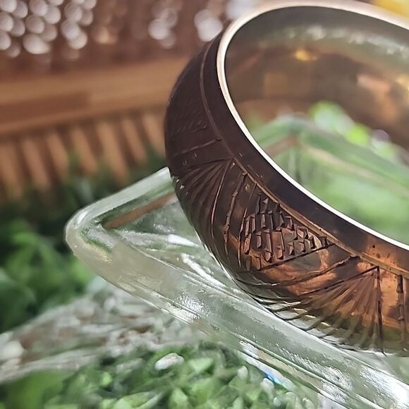 Vintage Brass Bangle - Picture 8 of 8